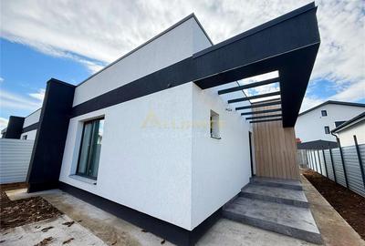 Casă individuală cu 3 camere cu Teren 300 Mp în Berceni - 1