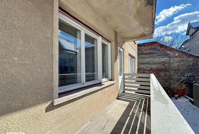 Apartament cu 4 camere decomandat în Bartolomeu - 2