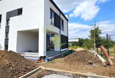 Vila noua superba,  4 camere, toate utilitatile, Balotesti - 2