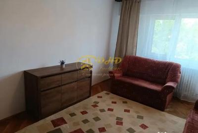Apartament cu 3 camere decomandat în Independenței - 6
