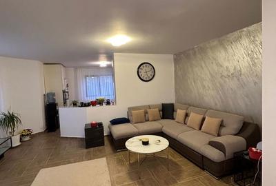 Casă cu 4 camere în Central - 8