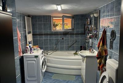 Casă cu 4 camere în Central - 3