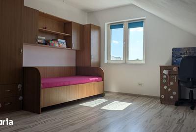 Casă cu 4 camere cu Teren 520 Mp în Vladimirescu - 17
