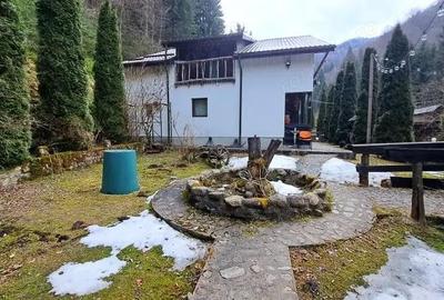 Casă cu 6 camere cu Teren 1500 Mp în Vale - 12