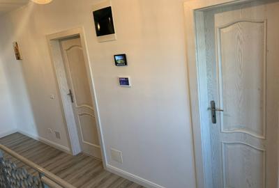 Duplex cu 4 camere cu Canalizare în Central - 12