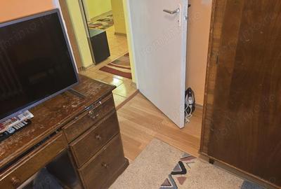 Apartament cu 4 camere decomandat în Micro 15 - 5