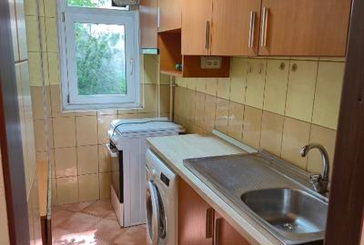 Inchiriez apart 2 camere decomandat zona Granitul Pantelimon - 3