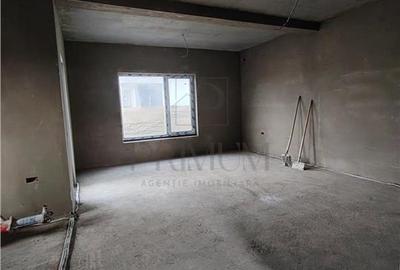 Duplex cu 3 camere cu Teren 250 Mp în Moșnița Veche - 4