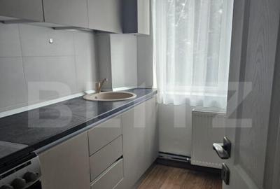 Apartament 2 camere, 54 mp, central Apartament 2 camere, 54 mp, central - 4