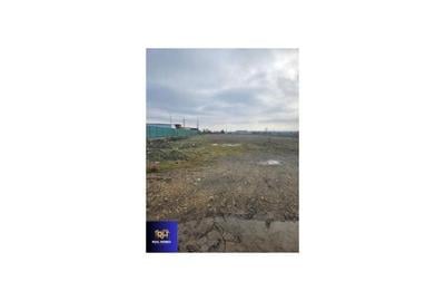 Teren de 5000 mp, în Inel II - 1