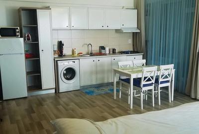 Apartament cu 2 camere decomandat în Exterior Vest