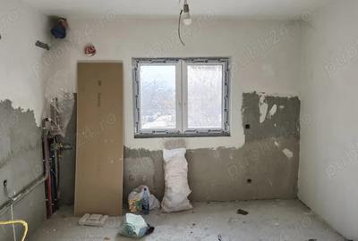 Apartament cu 3 camere decomandat în Central - 9