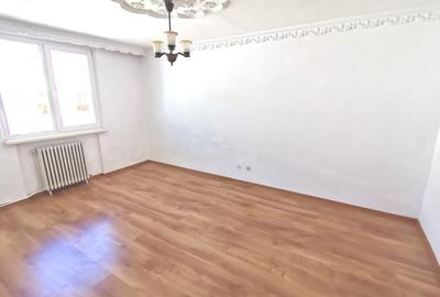Apartament 3 camere, etaj 3, Calea Romanului - 7