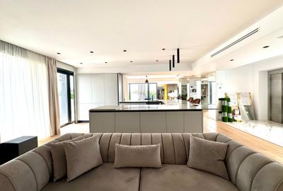 Penthouse Spectaculos cu Terasă Panoramică - Ideal Studio Privat Penthouse Spectaculos cu Terasă Panoramică - Ideal Studio Privat - 9