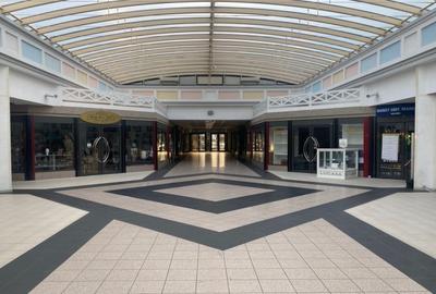 Spatii comerciale de inchiriat World Trade Center Spatii comerciale de inchiriat World Trade Center - 6