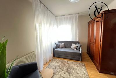 Apartament cu 3 camere nedecomandat, mobilat în 13 Septembrie - 5