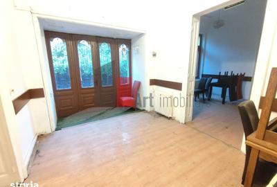 Spațiu comercial, de 155 mp, în Pieptănari - 16