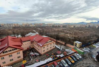 Apartament cu 4 camere în Centrul Civic - 2