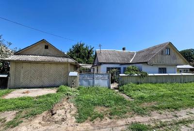 Casa 6 camere, Garaj , Teren 5000 MP