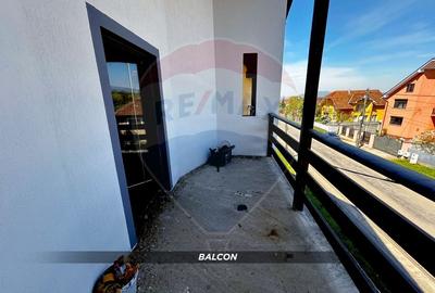 Duplex cu 3 camere cu Teren 765 Mp în Est - 8