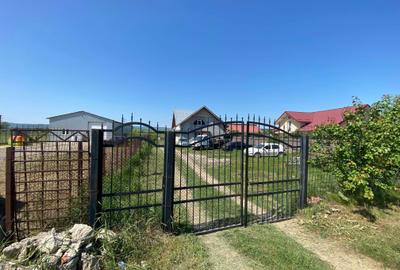 Casă cu 4 camere în Central - 1