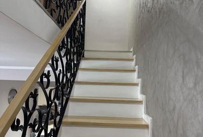 Duplex cu 5 camere cu Canalizare în Dumbrăvița - 7