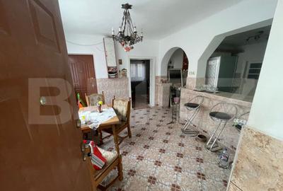 Casa de vanzare cu 4 camere, 120 mp, zona 14 Mai - 7