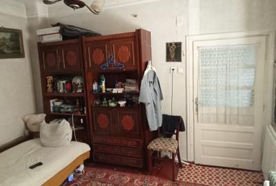 Casă + teren 298 m² pe Strada Constantin Matei, 10 min metrou Eroii Revoluției - 7