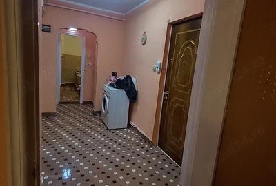 Apartament cu 2 camere decomandat în Central - 1
