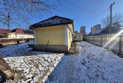Casă cu 4 camere cu Teren 700 Mp în Dărmănești - 20