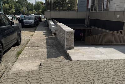 Spațiu comercial, de 180 mp, în Central - 4