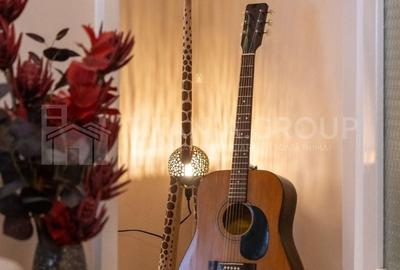 Apartament cu 3 camere semidecomandat în Tractorul - 14