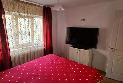 Apartament cu 3 camere decomandat în Central - 2