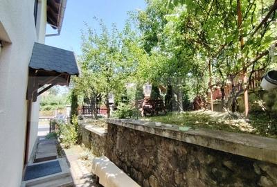 Casă cu 5 camere cu Canalizare în Sovata