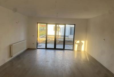 Casă cu 4 camere în Central - 8