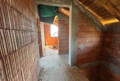 Casa noua la rosu de vanzare in Unirea Odobesti cu toate utilitatile - 22