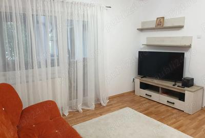 Apartament cu 3 camere decomandat în Micro 5 - 1