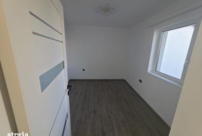 Casă cu 4 camere cu Teren 200 Mp în Livezeni - 14
