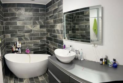 Apartament cu 3 camere în Roșu - 8