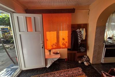 Casă individuală cu 2 camere cu Canalizare în Central - 14