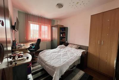 Apartament 4 camere decomandat, etaj intermediar Carpatilor- Lidl - 3