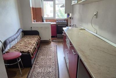 Apartament cu 2 camere decomandat în Central - 1