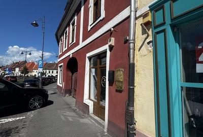 Spațiu comercial, de 33 mp, în Lazaret - 4