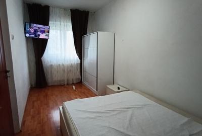 Apartament cu 3 camere semidecomandat în Gorjului - 6