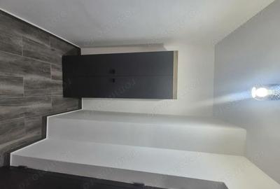 Apartament cu 3 camere semidecomandat în Central - 12