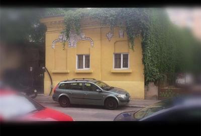 Casă cu 4 camere cu Teren 185 Mp în P-ța Victoriei - 8