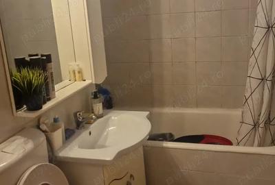 Vanzare apartament 3 camere Bulevardul Decebal - 2