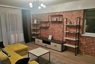 Apartament cu 2 camere semidecomandat în Colentina