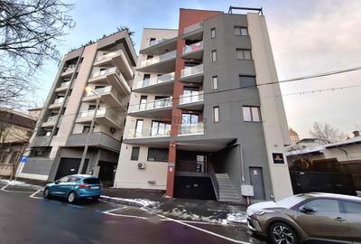 Apartament cu 2 camere decomandat, mobilat în 13 Septembrie - 2