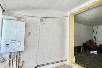 Casă individuală cu 6 camere cu Canalizare în Lipovei - 15